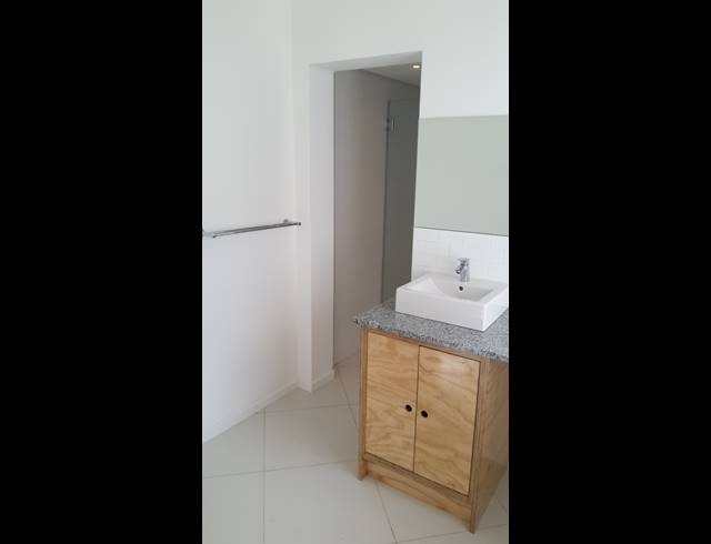 2 bed property to rent in OBSERVATORY